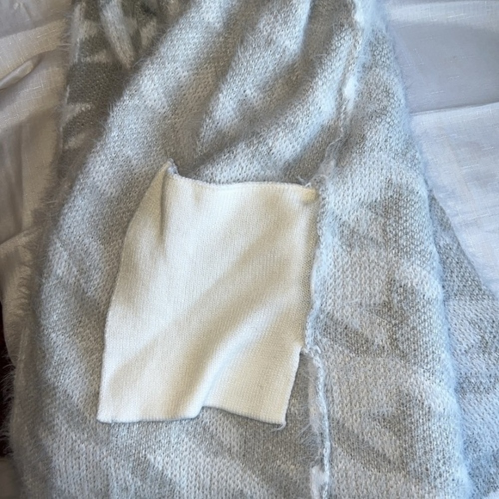 “LOVE EVER AFTER”in good condition , new with out tags, stretchy - Picture 8 of 9